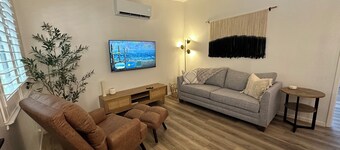 Tranquil 1-bedroom with AC in charming Chico