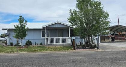 Spacious 3 bedroom and 1.5 bathroom fully fenced around for pets and childrens