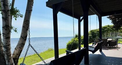 Lake Ontario Waterfront @ Pillar Point | Boat Ramp, Fire Pit, Kayaks & Game Room