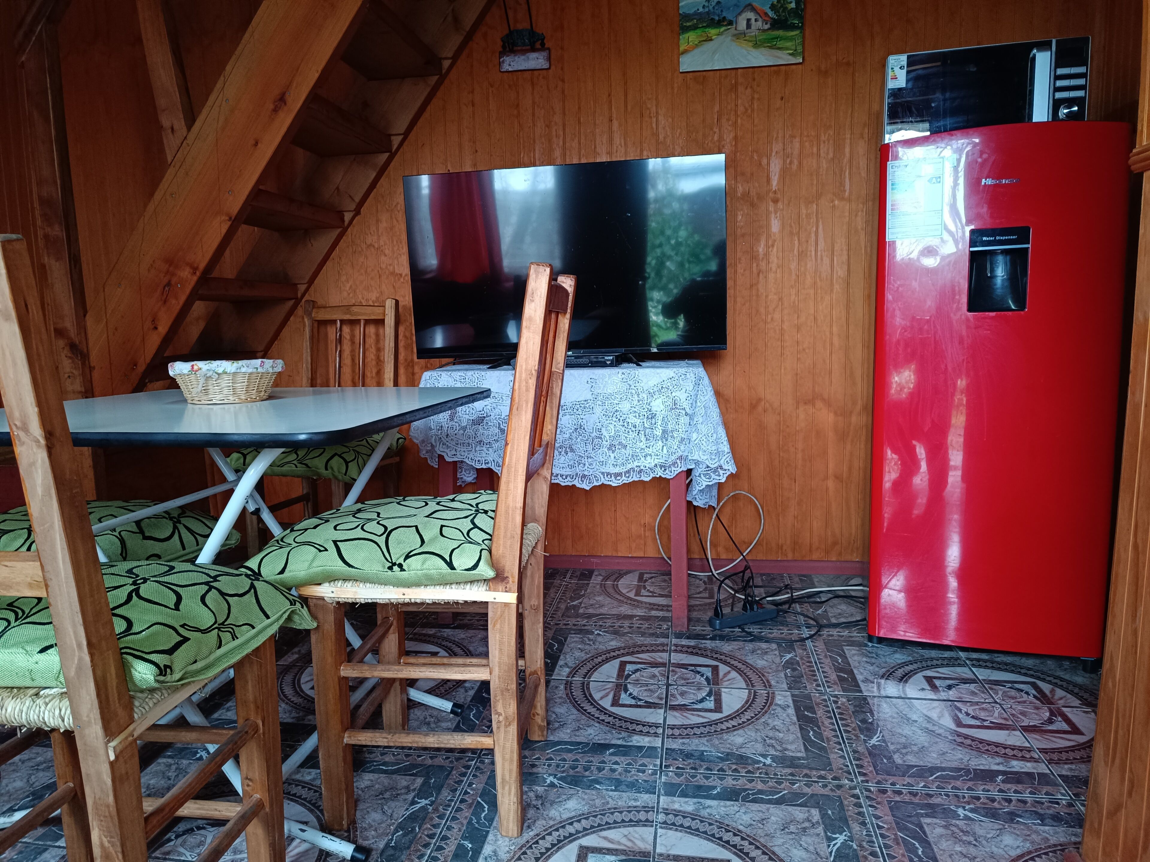 Klassiek huisje, patio, uitzicht op tuin | Dineren