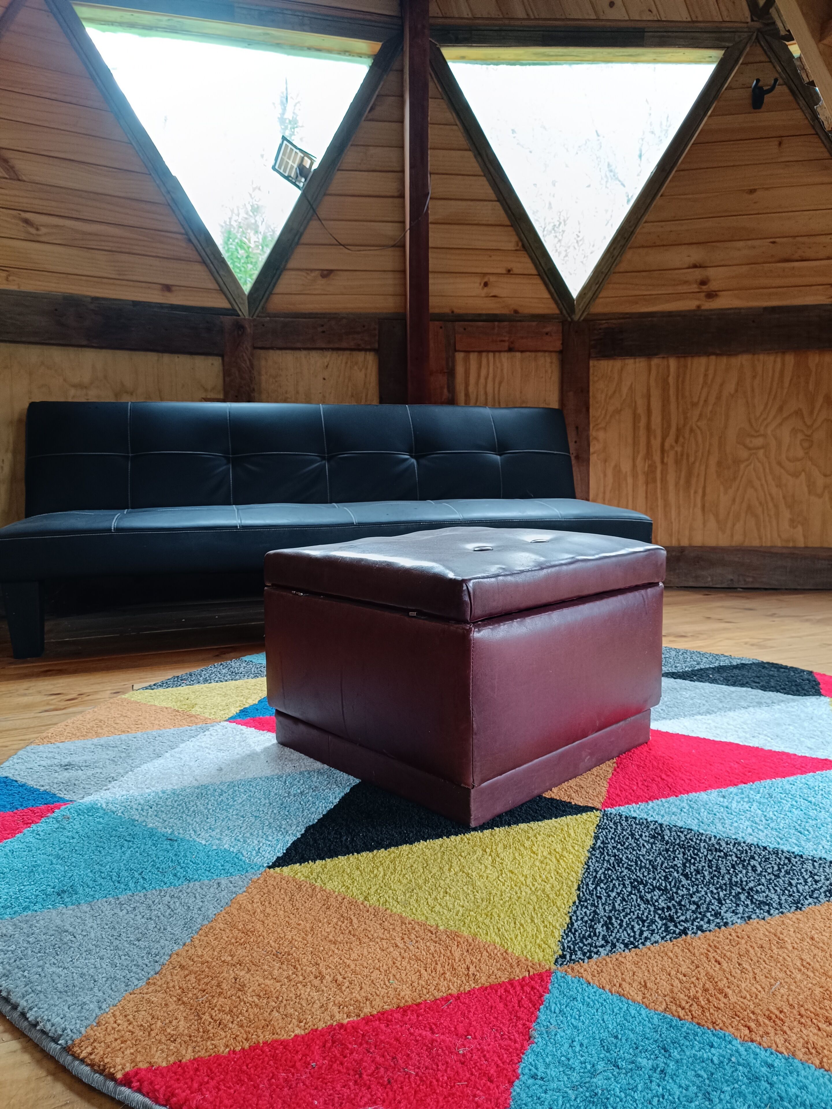 Klassiek huisje, uitzicht op binnenplaats | Interieur