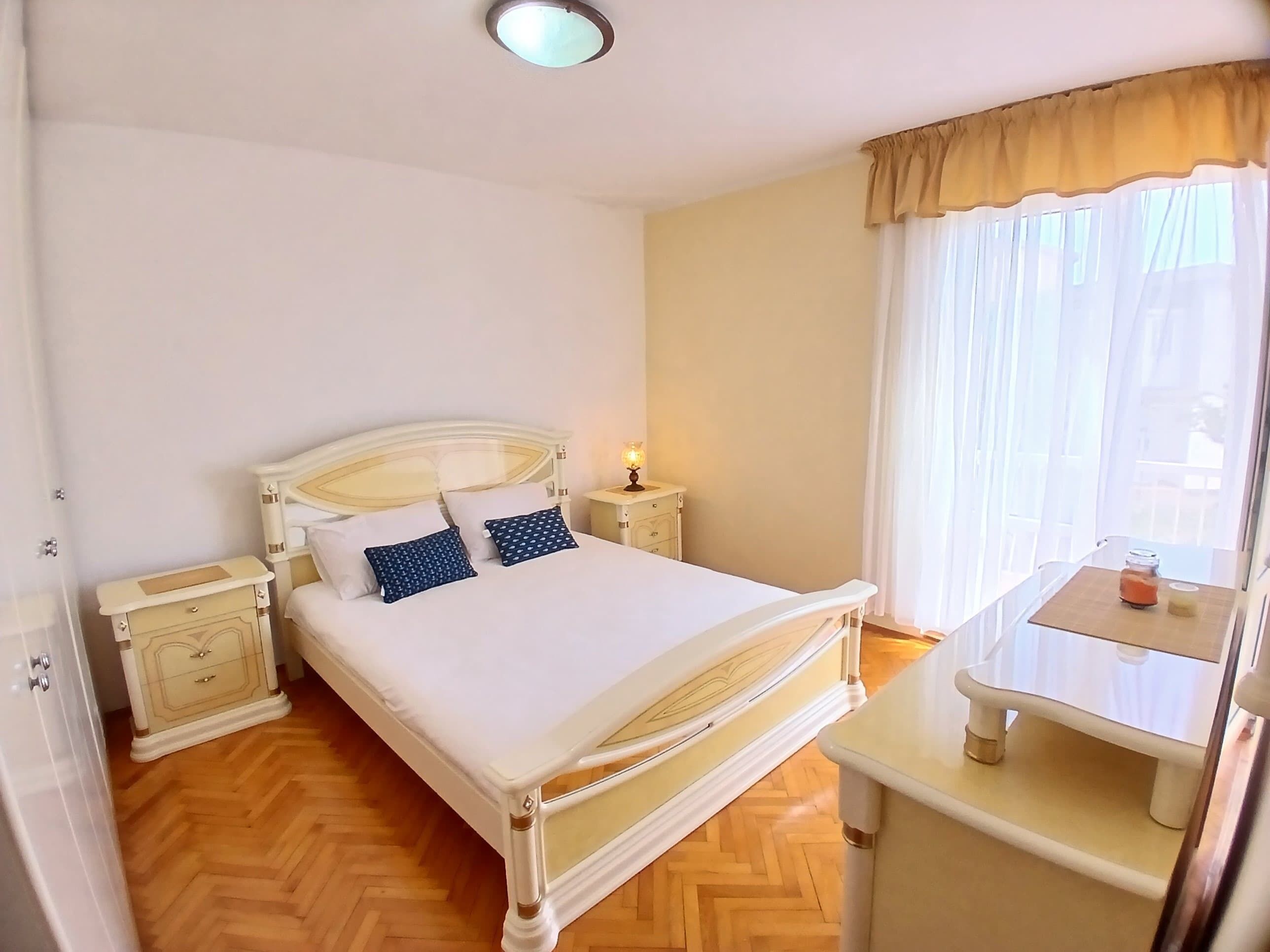 2 chambres, Wi-Fi gratuit, draps fournis