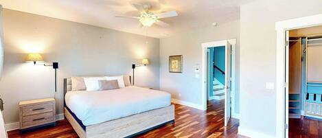 5 bedrooms, iron/ironing board, travel cot, WiFi