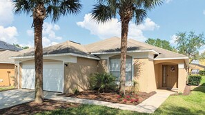 House, Accessible | 4 bedrooms - Star Wars Pool Home - Emerald Island Resort (Kissimmee)