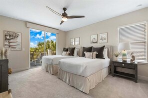 Room - Relaxation at Bear's Den: Private Pool, Grill, Free Water Park, Golf View, Near Disney (Kissimmee)