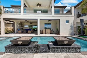 Pool - Relaxation at Bear's Den: Private Pool, Grill, Free Water Park, Golf View, Near Disney (Kissimmee)