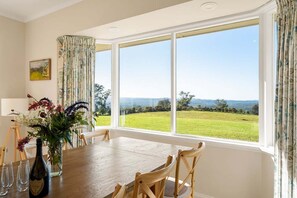 Dining - Wingana Homestead - Scenic Views, Bundanoon (Wingecarribee)