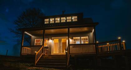 The Ember Cabin | Cabin· Farm · Ohio