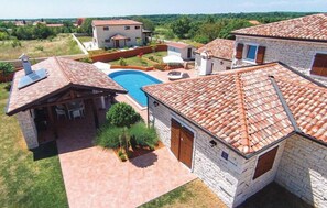 Unclassified image, 3 of 10, button - Villa White Pearl (Istria - Čabrunići) (Čabrunići)