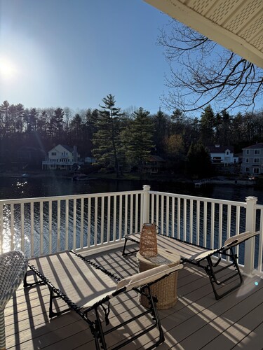 Cozy Lake Cottage in charming Dunstable