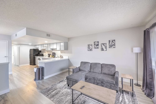 Relaxing Vegas Retreat! Sleeps 6!