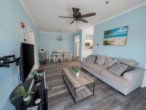 Living area - Dog-Friendly 2BR/2BA Condo Near Rehoboth Beach (Rehoboth Beach)