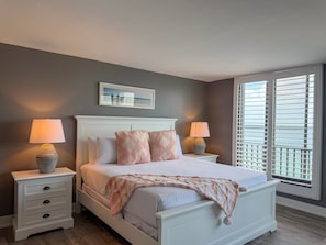 2 bedrooms, iron/ironing board, free WiFi, bed sheets - Punta Rassa 4-502: Beautiful waterfront views just steps away from a private fishing pier. (Fort Myers)