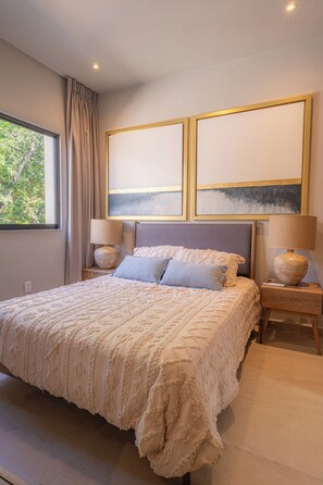 3 bedrooms, iron/ironing board, WiFi, bed sheets - 3-bedroom house in charming Playa del Carmen with pool! (Playa del Carmen)