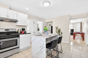 Paper towels - Huge Home near Downtown Boston! Bow Market, Harvard, MIT, and More! (Somerville)