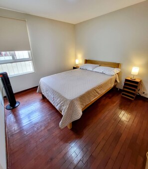 Room - Vrbo Property (Miraflores)