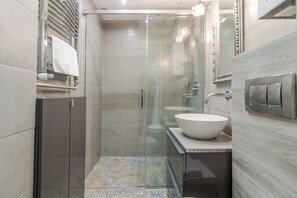 Bathroom - Piastów Comfort Apartment (Katowice)