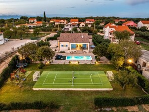 Sports court - Casa Kamber with pool by Interhome (Polaca)
