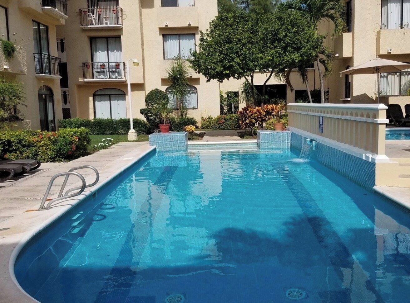 4 piscinas externas