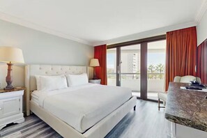 Room - Beautifully Decorated 2BR 2BA BEACHFRONT Condo! (Miramar Beach)