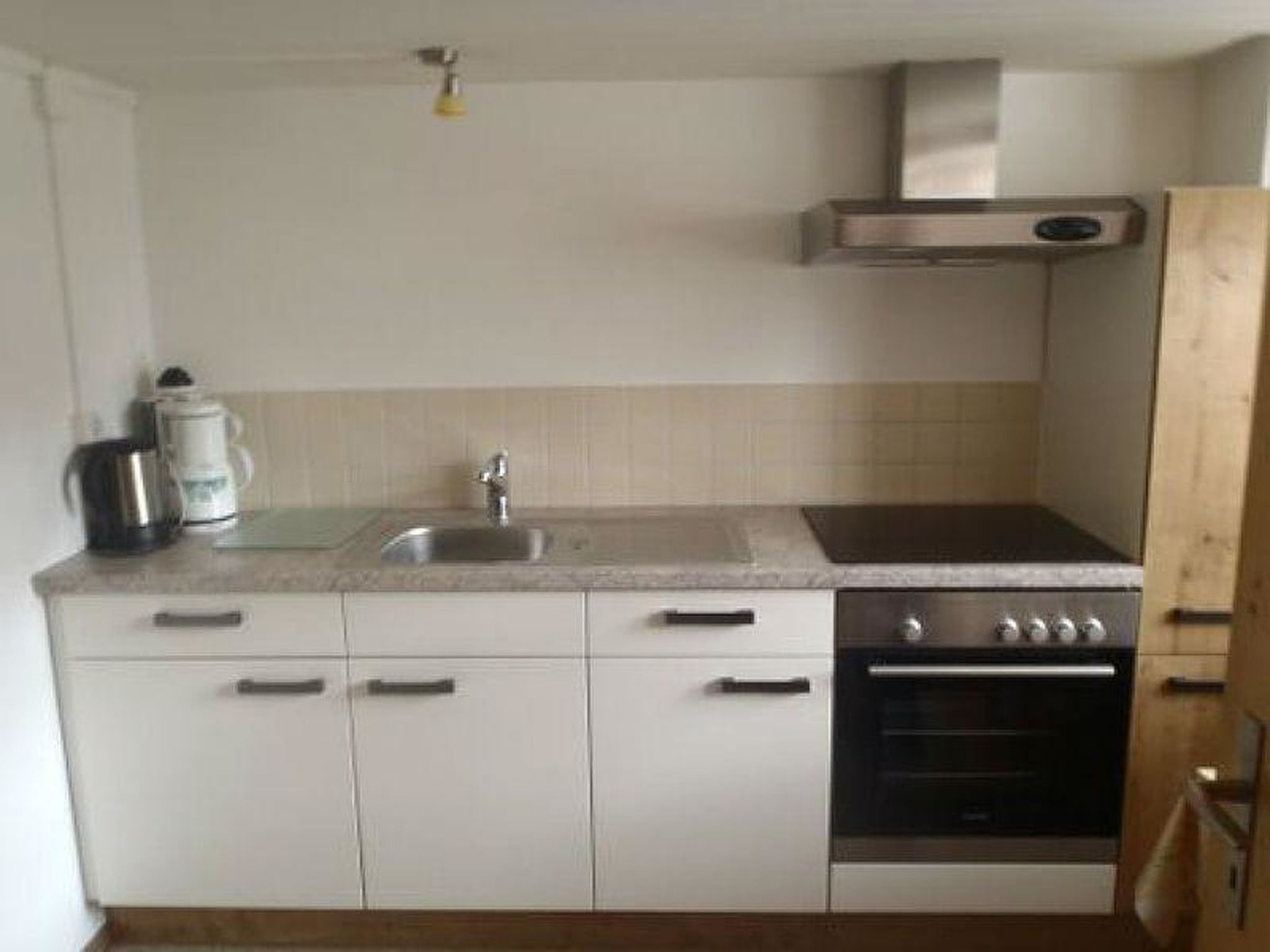 Kühlschrank, Kochgeschirr/Geschirr/Besteck