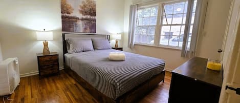 Free WiFi, bed sheets