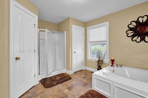 Shower, jetted tub, hair dryer, towels