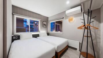 Apartment | Desk, free WiFi