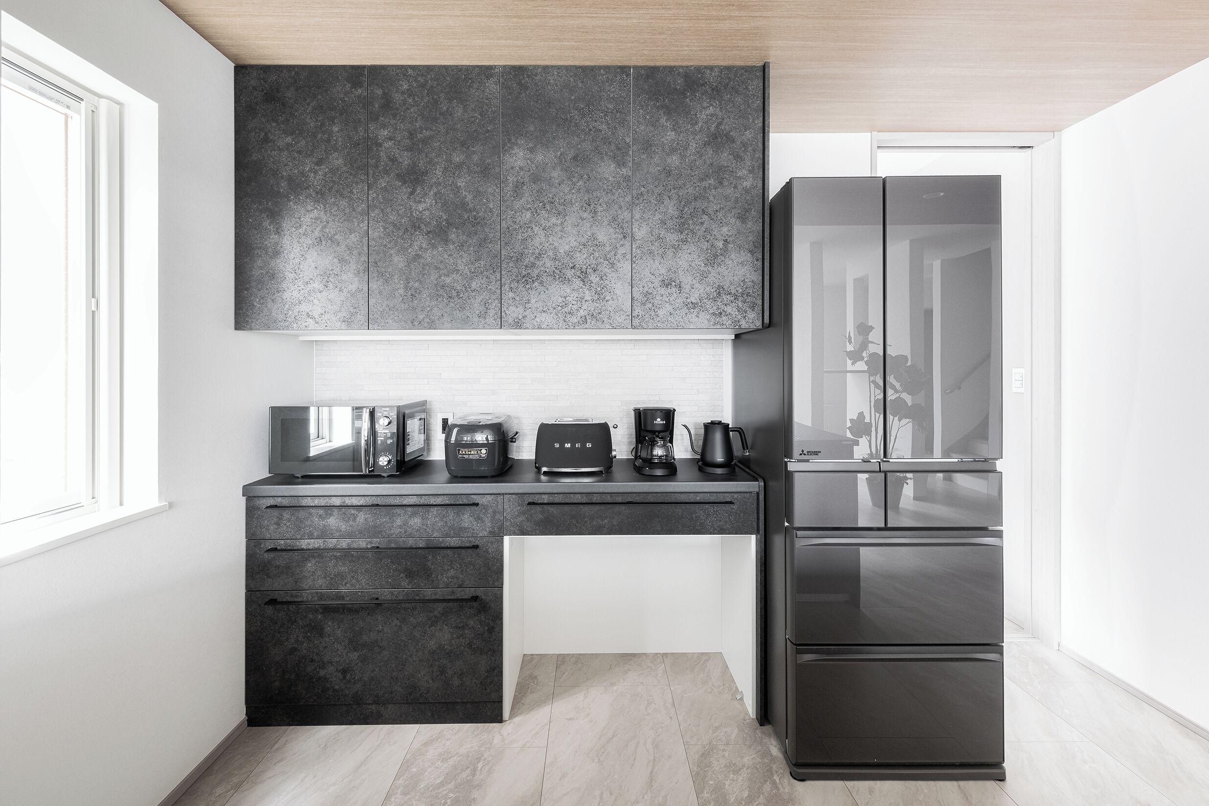 Apartment | Private kitchen | Fridge, microwave, stovetop, dishwasher