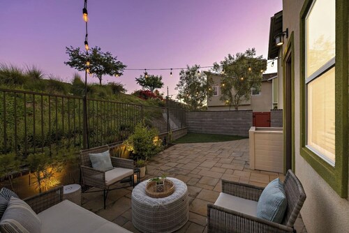 RMV Gem - FamilyFriendly, Amenities, Rooftop Views