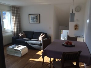 TV - La Sclarida Kissling, (Segnas/Disentis), 1630 by Interhome (Disentis)