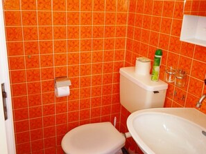 Towels - La Sclarida Kissling, (Segnas/Disentis), 1630 by Interhome (Disentis)