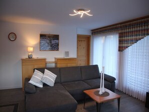 Fernseher, DVD-Player