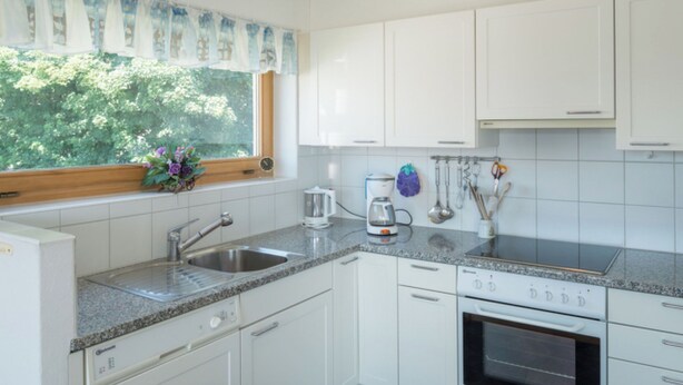 Fridge, microwave, oven, dishwasher - Capol-Garten, (Flims Dorf), 2567 by Interhome (Flims)
