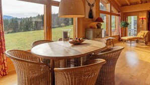 Dining - Mira Flem, (Flims Dorf), by Interhome (Flims)