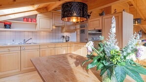 Fridge, oven, dishwasher, cookware/dishes/utensils - Mira Flem, (Flims Dorf), by Interhome (Flims)