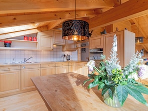 Fridge, oven, dishwasher, cookware/dishes/utensils - Mira Flem, (Flims Dorf), by Interhome (Flims)