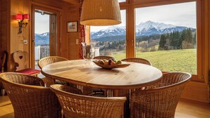 Dining - Mira Flem, (Flims Dorf), by Interhome (Flims)