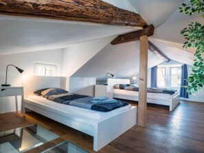 Internet - ZH Maisonette 4 - HITrental Schmidgasse Apartment by Interhome (Zurich)