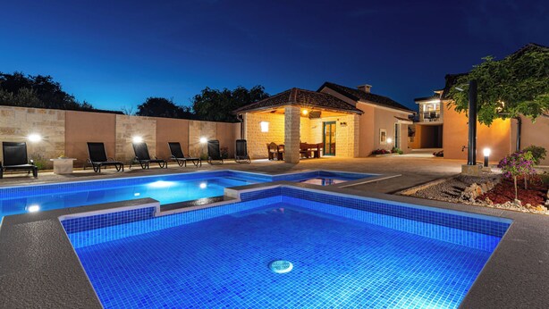Pool - Vacation home Šimić by Interhome (Benkovac)