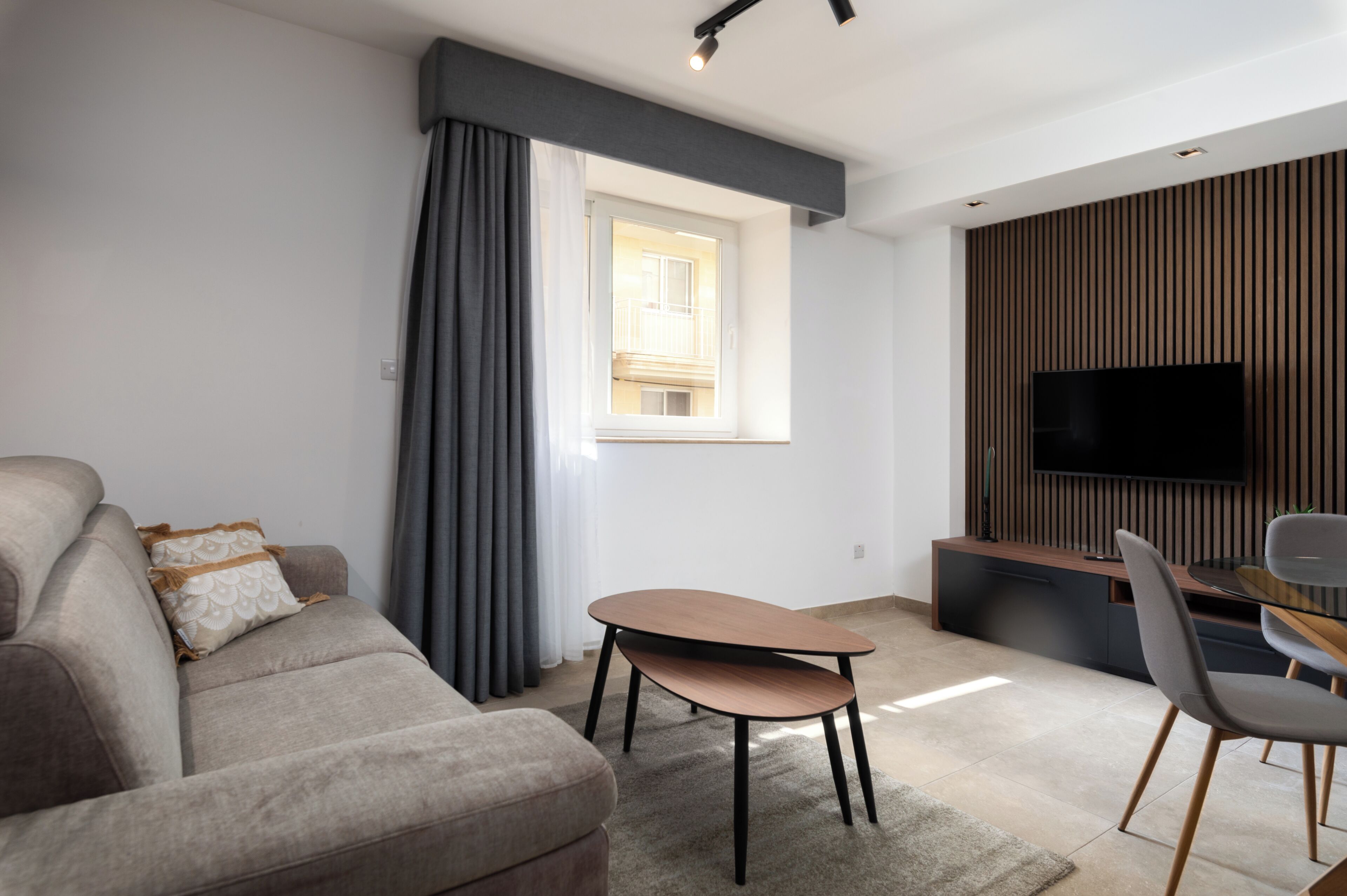 Apartment, 1 Double Bed with Sofa bed, Private Bathroom, City View | Living area