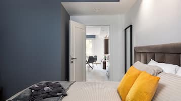 Apartment, 1 Bedroom, Kitchen, City View | Blackout drapes, iron/ironing board, free WiFi