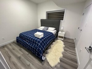 Bügeleisen/Bügelbrett, WLAN, Bettwäsche