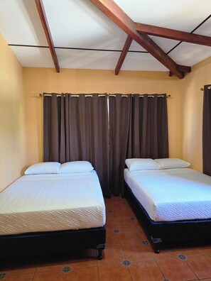 WiFi, bed sheets