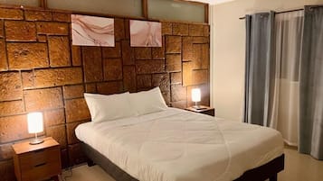 Basic Double Room, 1 Double Bed | Free WiFi