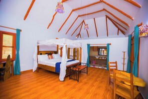 WiFi, bed sheets