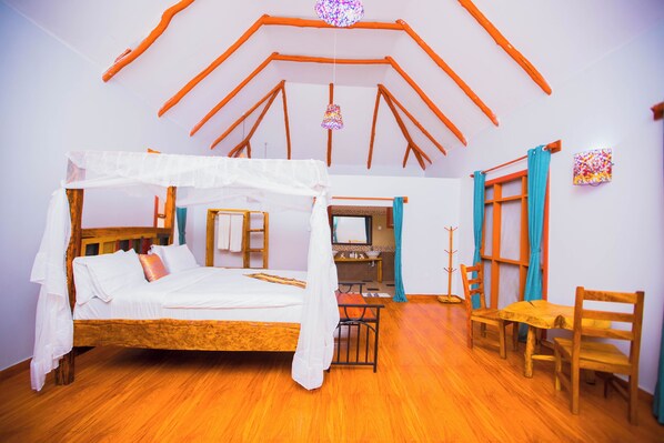 9 habitaciones, wifi, ropa de cama y acceso para silla de ruedas 