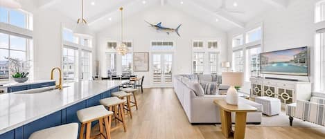 House (4 Bedrooms) | Interior