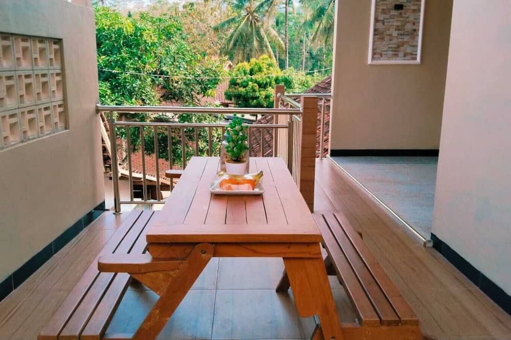 Borobudur Daleme Make Homestay