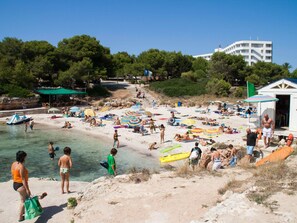 Beach - Apartamento FONA by Interhome (Cala Blanca)